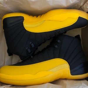 Jordan 12 University Gold Size 11